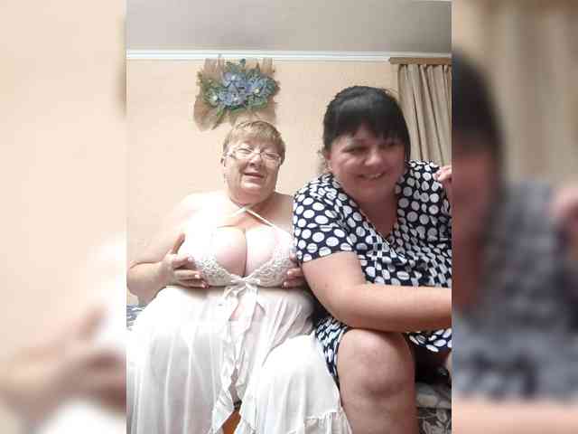 SweetLenaandNatalia webcam