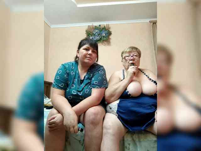 SweetLenaandNatalia webcam