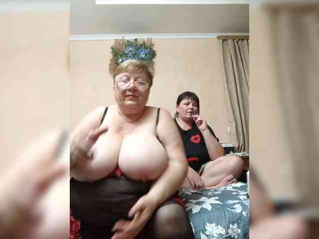 SweetLenaandNatalia webcam