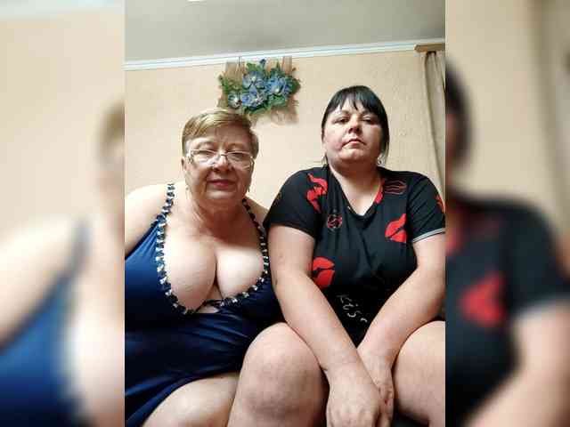 SweetLenaandNatalia webcam