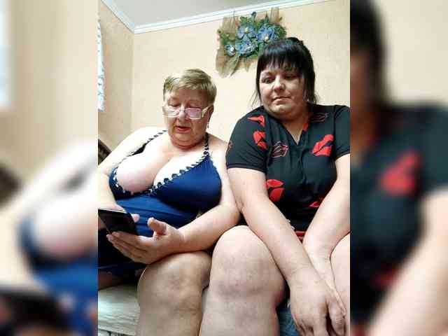 SweetLenaandNatalia webcam