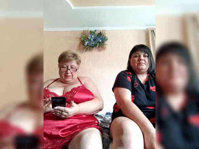SweetLenaandNatalia webcam