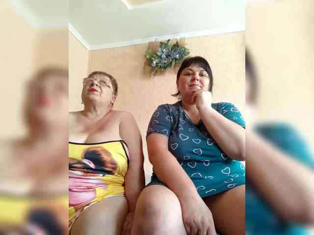 SweetLenaandNatalia webcam