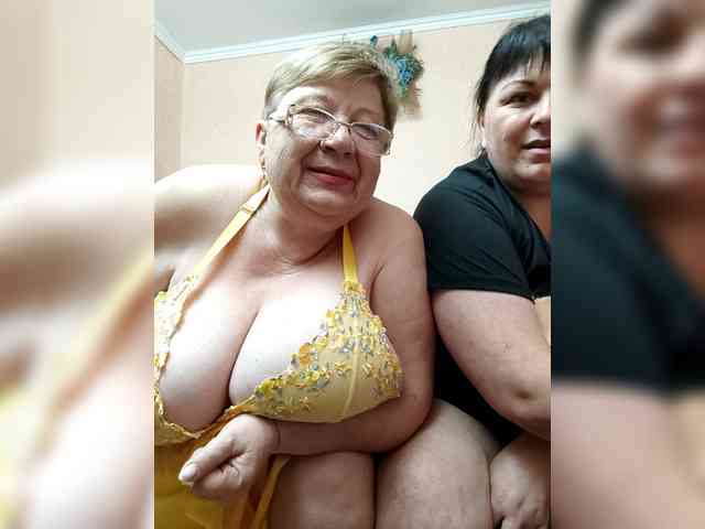 SweetLenaandNatalia webcam