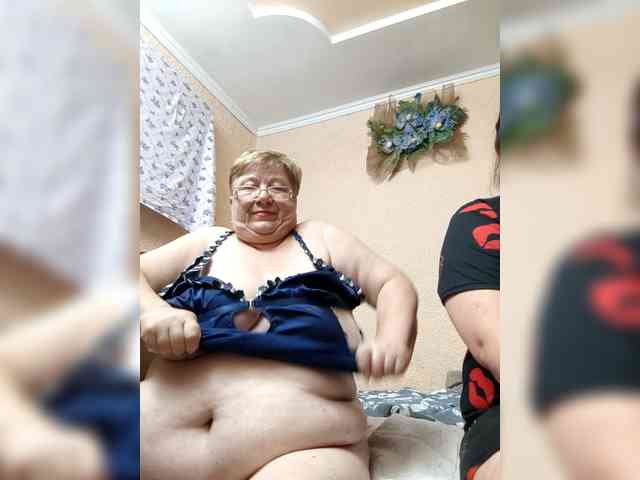 SweetLenaandNatalia webcam