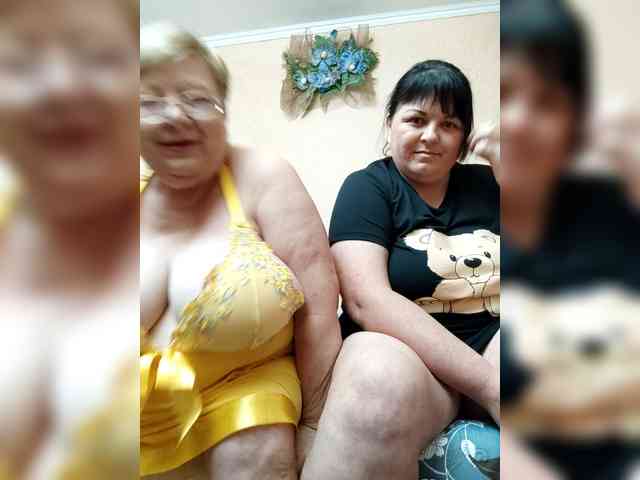 SweetLenaandNatalia webcam