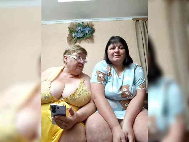 SweetLenaandNatalia