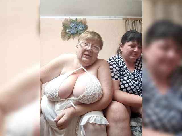 SweetLenaandNatalia webcam