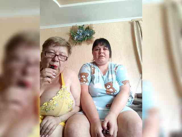 SweetLenaandNatalia webcam