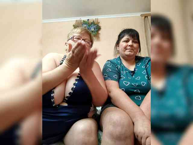 SweetLenaandNatalia webcam