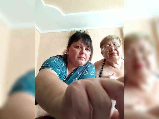 SweetLenaandNatalia webcam