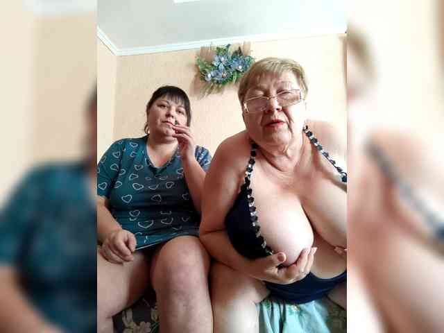 SweetLenaandNatalia