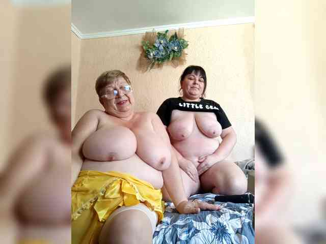 SweetLenaandNatalia webcam