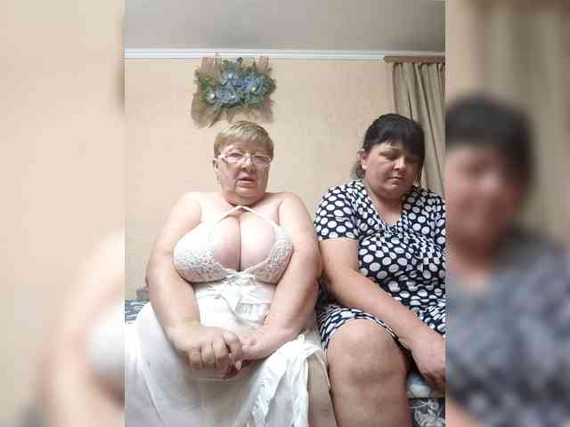 SweetLenaandNatalia