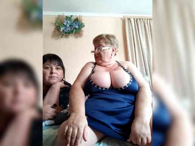 SweetLenaandNatalia webcam