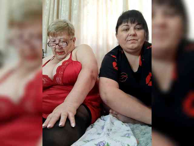 Model: SweetLenaandNatalia