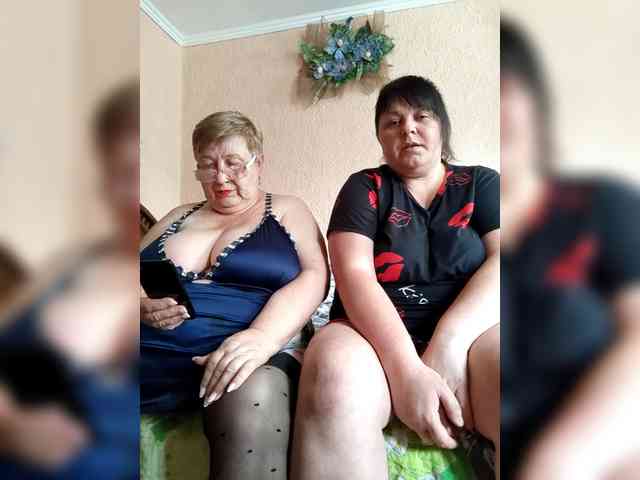 SweetLenaandNatalia webcam