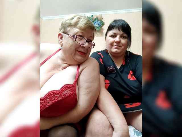 SweetLenaandNatalia webcam