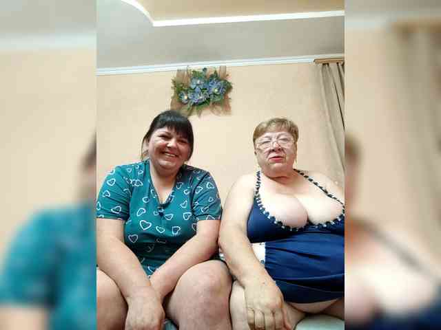 Модель: SweetLenaandNatalia