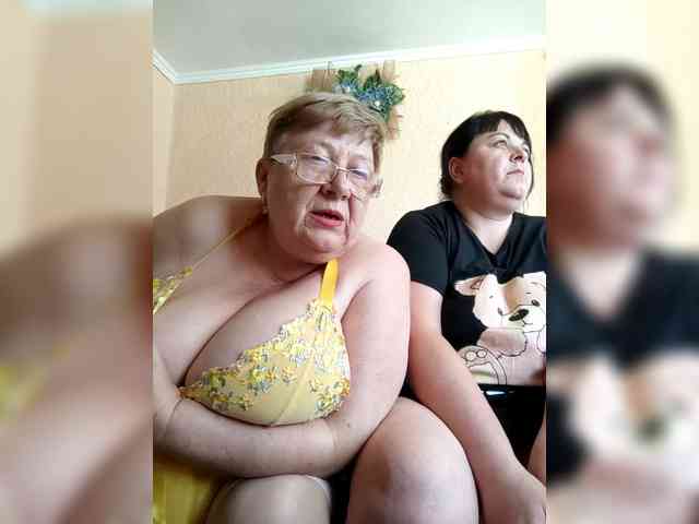 SweetLenaandNatalia