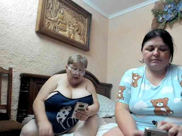 SweetLenaandNatalia webcam