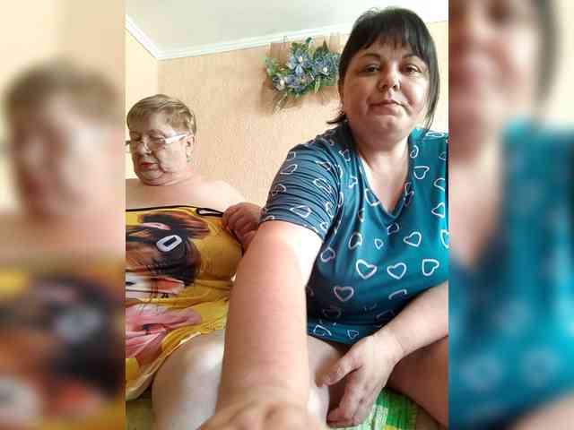 SweetLenaandNatalia webcam
