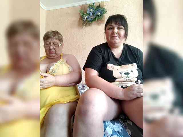 SweetLenaandNatalia webcam