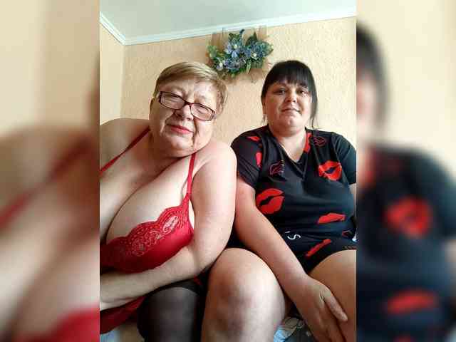 SweetLenaandNatalia webcam