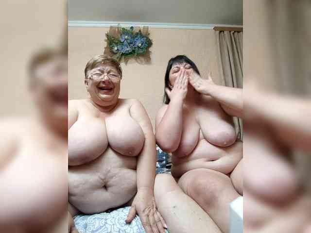 SweetLenaandNatalia webcam