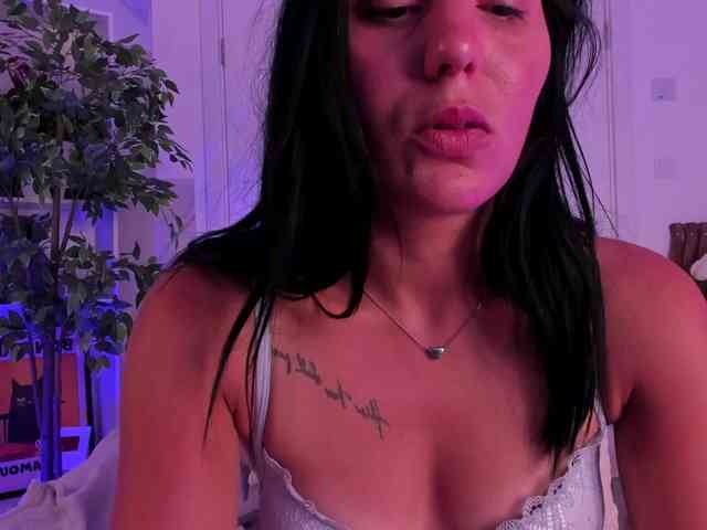 LeylaFoxxy webcam