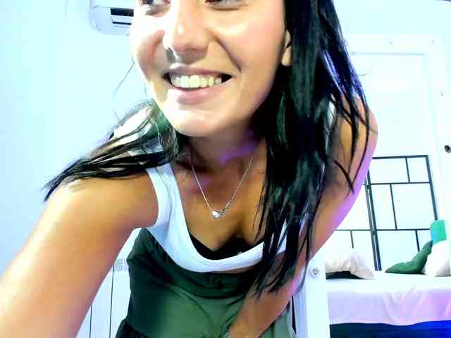 LeylaFoxxy - Girl 