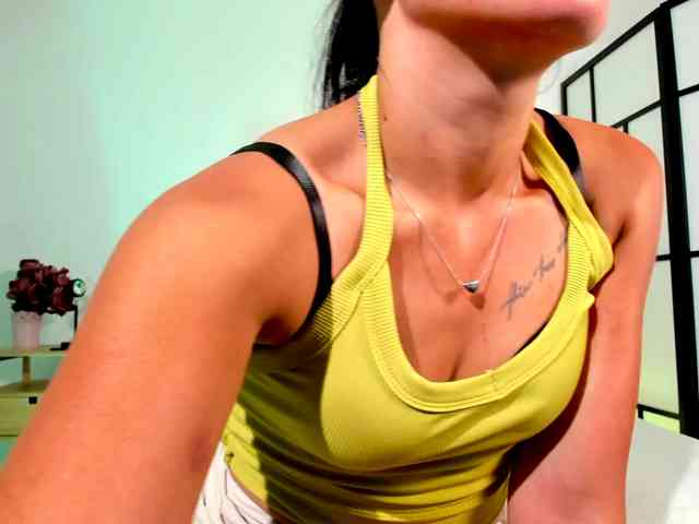 Leylafoxxy's live stream