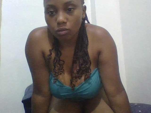 queenT live cam on BongaCams