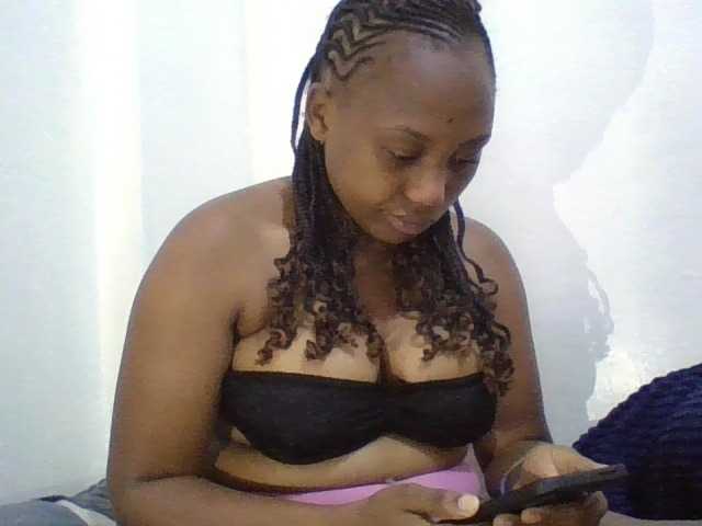 queenT live cam on BongaCams