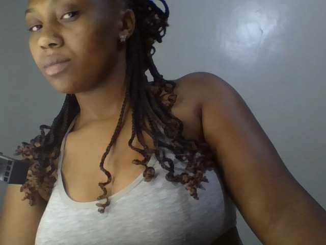 queenT live cam on BongaCams