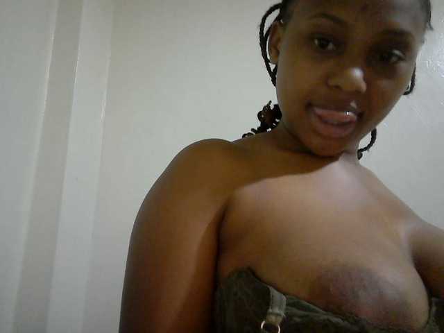 queenT live cam on BongaCams