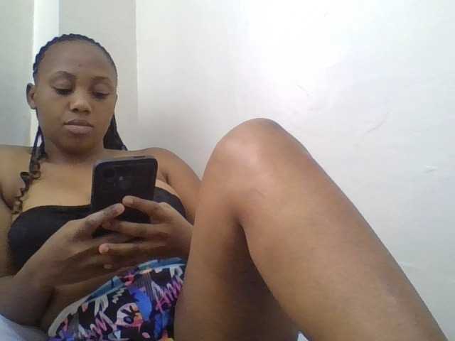 queenT live cam on BongaCams