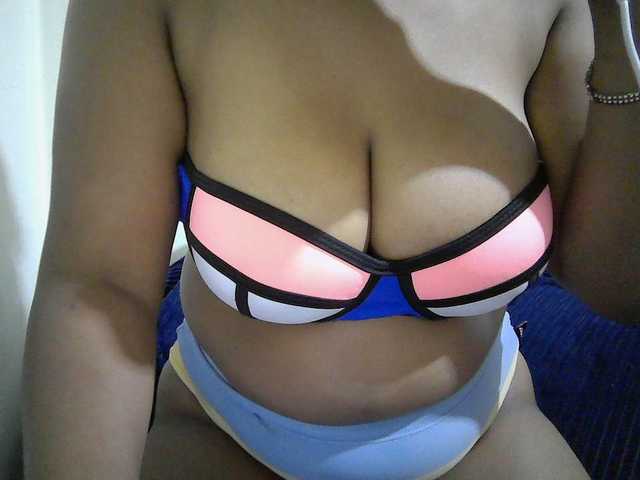 queenT live cam on BongaCams
