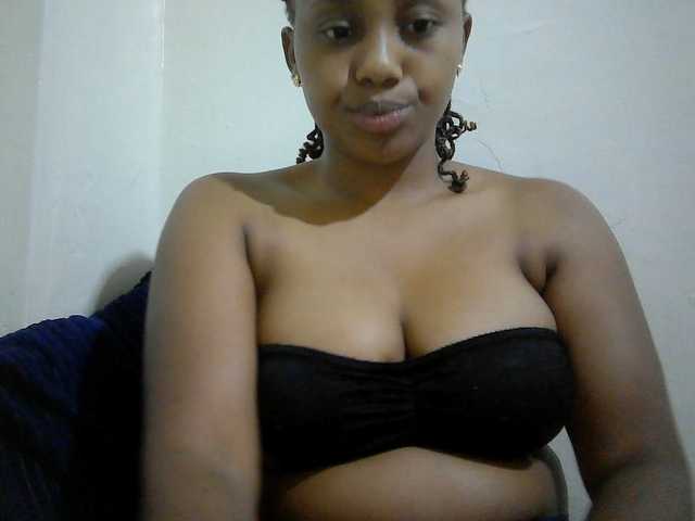 queenT live cam on BongaCams