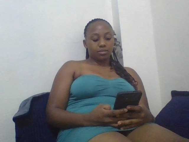 queenT live cam on BongaCams