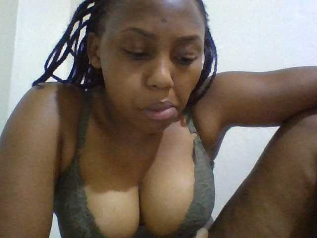 queenT live cam on BongaCams