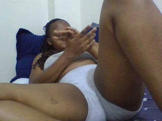 queenT live cam on BongaCams