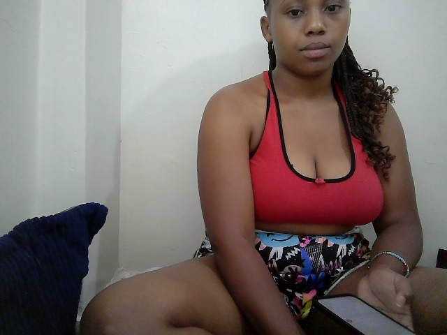 queenT live cam on BongaCams