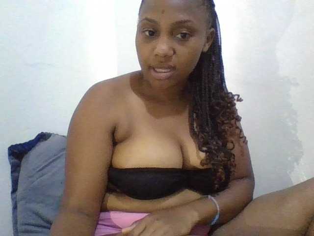 queenT live cam on BongaCams