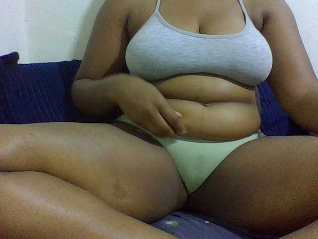 queenT live cam on BongaCams