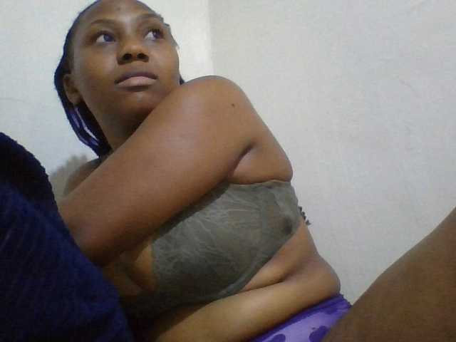 queenT live cam on BongaCams