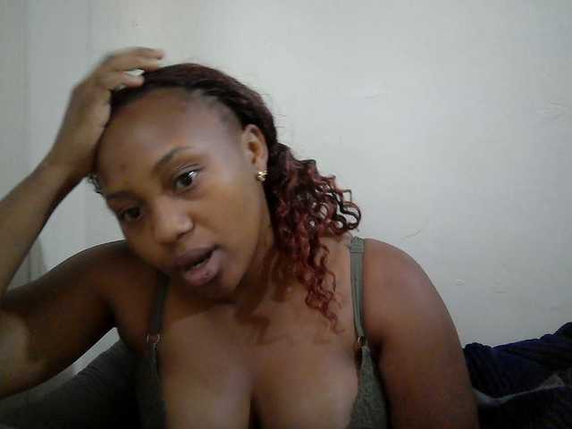 queenT live cam on BongaCams