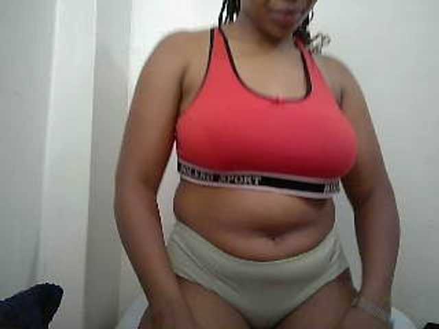 queenT live cam on BongaCams