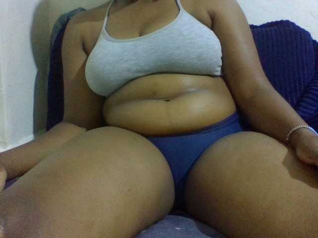 queenT live cam on BongaCams