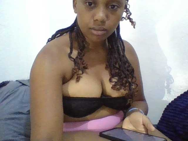 queenT live cam on BongaCams